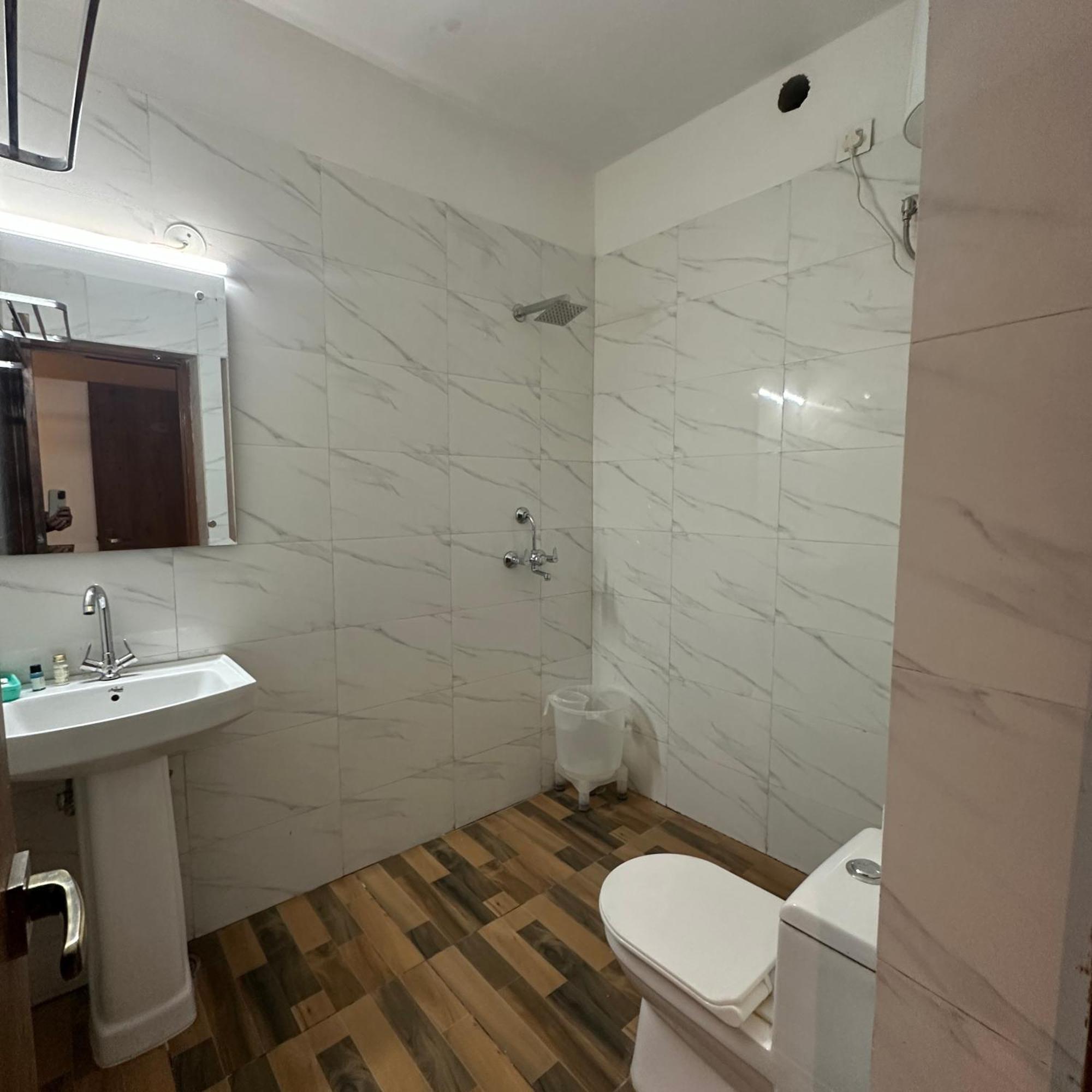 La Casca Experience Hotell Zirakpur Exteriör bild